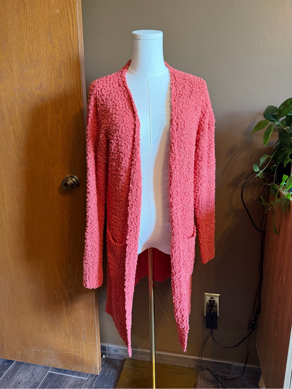 Open-Front Coral Bouclé Cardigan with Front Pockets